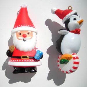 🦋 lot 2 Hallmark Christmas ornaments Santa Cookies Cocoa & Penguin Peppermint